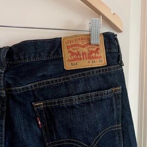 Like new men’s Levi’s in dark wash
